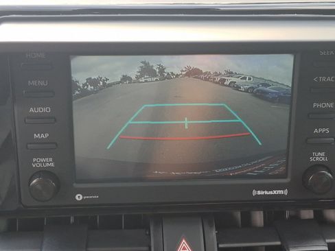 Certified 2022 Toyota RAV4 XLE FWD image 17