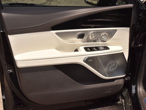 New 2026 Lincoln Nautilus Black Label AWD/4WD image 43