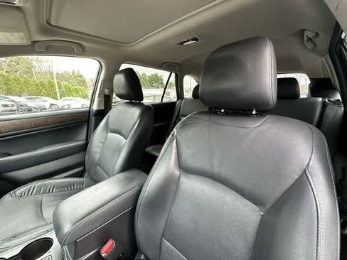 Used 2016 Subaru Outback 2.5i Limited image 15