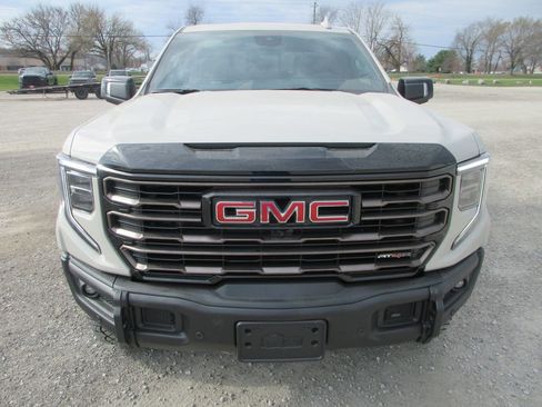 New 2026 GMC Sierra 1500 AT4X image 12
