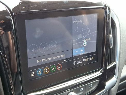 Used 2020 Chevrolet Traverse LT w/ LT Premium Package image 17