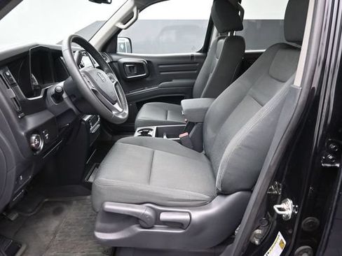 Used 2014 Honda Ridgeline Sport image 18