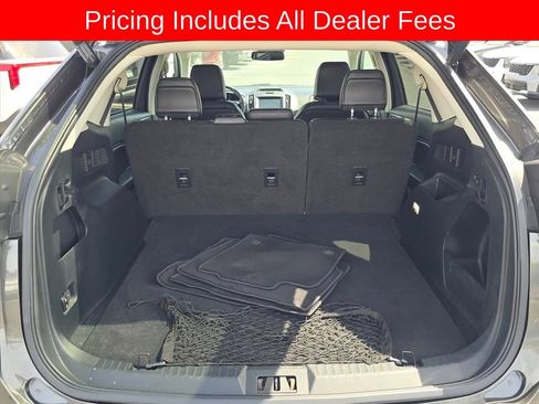 Used 2020 Ford Edge SEL w/ Convenience Package FWD image 14