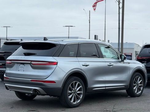 Used 2022 Lincoln Corsair AWD w/ Premium Package image 40