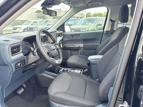 Used 2025 Ford Maverick XL image 11