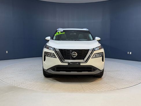 Used 2021 Nissan Rogue SV w/ Premium Package AWD/4WD image 6