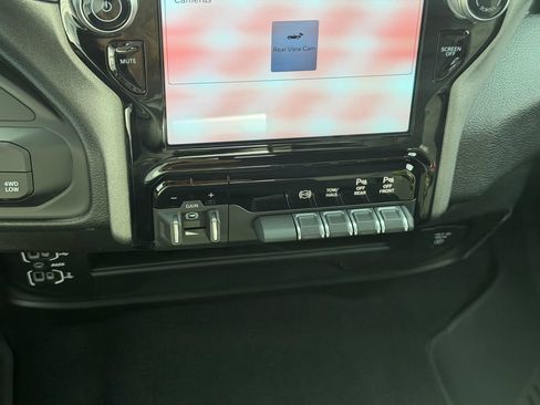New 2026 RAM 2500 Tradesman AWD/4WD image 17
