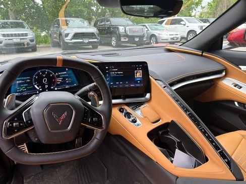 Used 2024 Chevrolet Corvette Stingray Preferred Cpe w/ Z51 Performance Package image 14