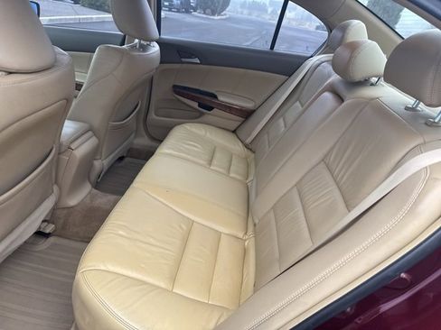 Used 2009 Honda Accord EX-L image 18