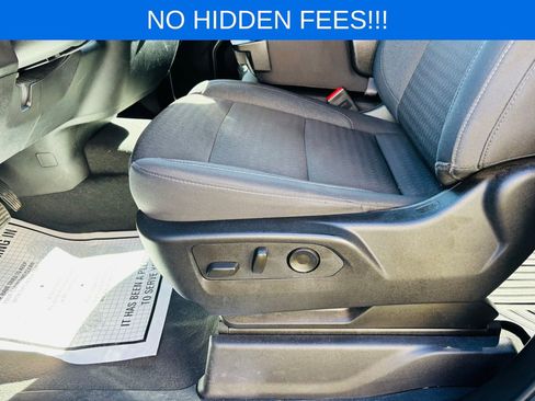 Used 2025 Chevrolet Silverado 1500 LT AWD/4WD image 33