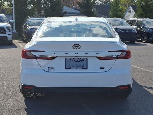 New 2026 Toyota Camry SE image 7