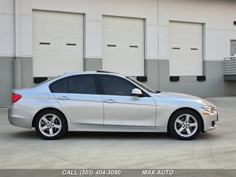 Used 2014 BMW 328i Sedan RWD image 9