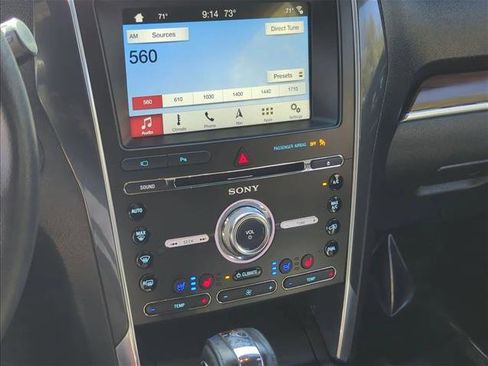 Used 2018 Ford Explorer Limited image 15