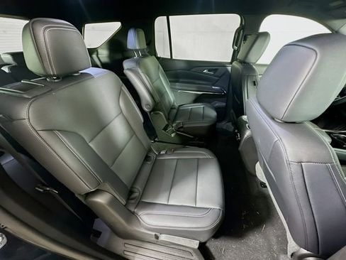 New 2026 Chevrolet Traverse LT w/ Driver Confidence Package FWD image 29