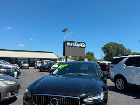 Used 2018 Volvo S90 T6 Inscription AWD/4WD image 1