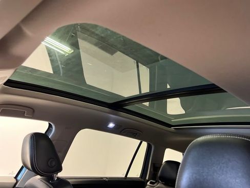 Used 2022 Volkswagen Atlas SE image 29