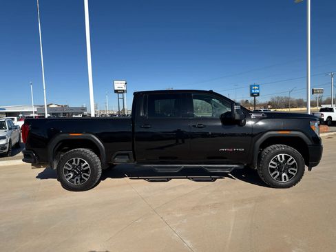 Used 2023 GMC Sierra 2500 AT4 w/ AT4 Preferred Package image 2