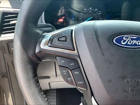 Used 2023 Ford Edge SEL w/ Convenience Package AWD/4WD image 11