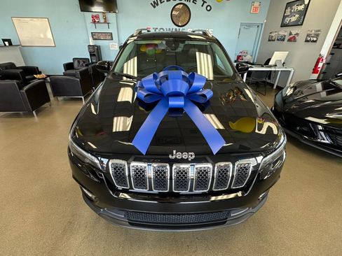 Used 2021 Jeep Cherokee Latitude Lux w/ Sun & Sound Group image 14