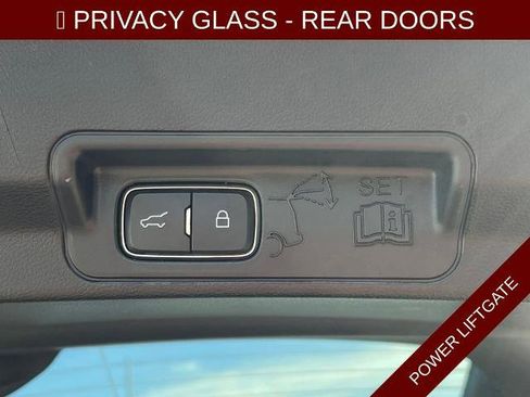 Certified 2022 Ford Explorer XLT w/ Equipment Group 202A image 25