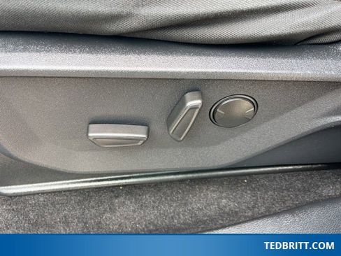 Certified 2022 Ford F150 XLT w/ Equipment Group 302A High image 42