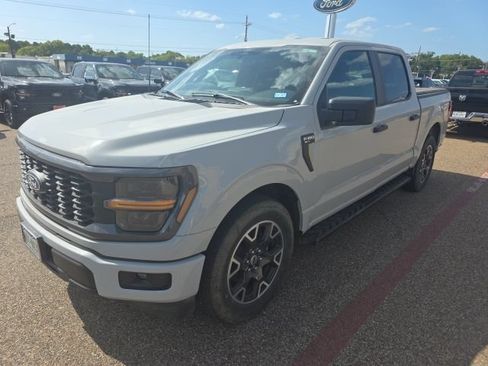 Used 2024 Ford F150 STX RWD image 3