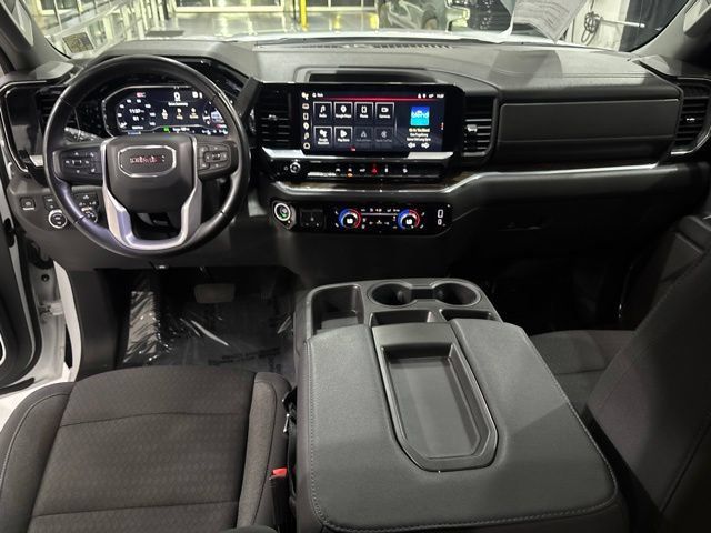 Used 2024 GMC Sierra 1500 Elevation w/ X31 Off-Road Package AWD/4WD image 28
