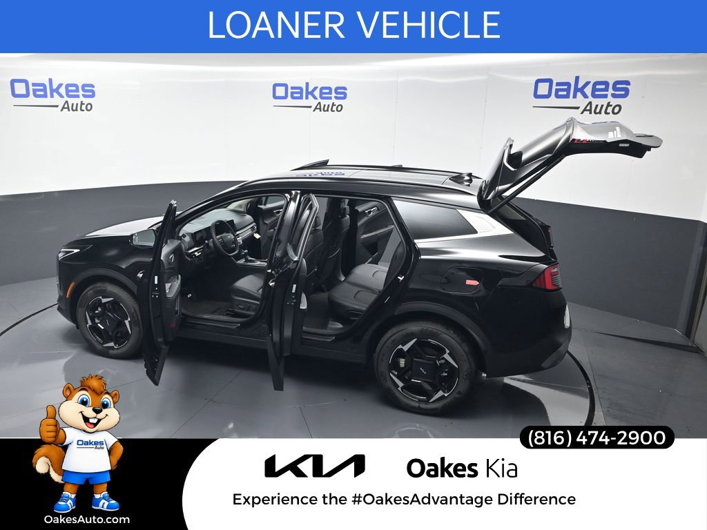 Certified 2026 Kia Sportage EX w/ EX Panorama Roof Package AWD/4WD image 59