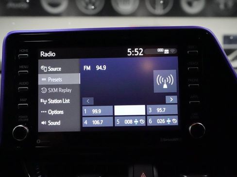 Used 2021 Toyota C-HR XLE FWD image 25