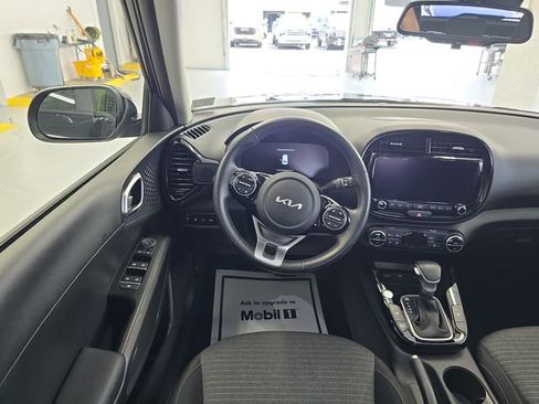Certified 2023 Kia Soul EX image 13