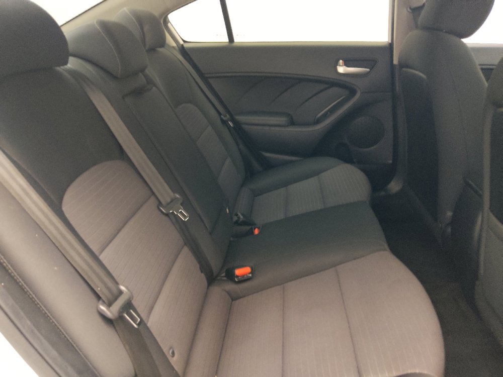 Used 2018 Kia Forte LX w/ LX Popular Package FWD image 19