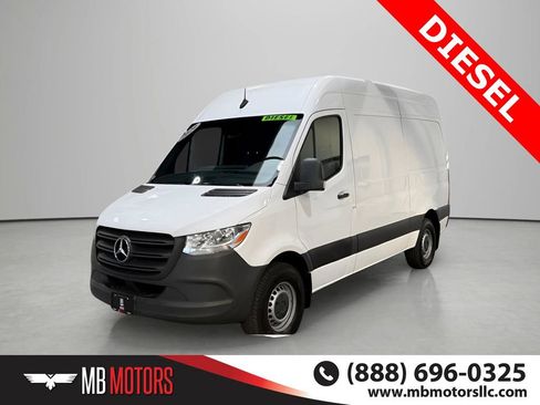 Used 2020 Mercedes-Benz Sprinter 2500 w/ Driver Convenience Package image 1