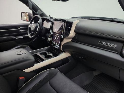 Used 2019 RAM 1500 Laramie RWD image 18