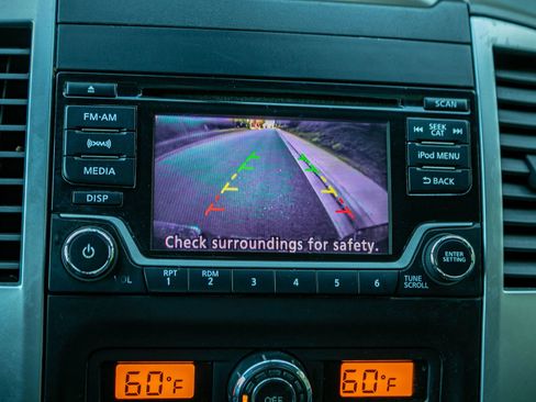 Used 2017 Nissan Frontier SV w/ SV Value Truck Package image 34