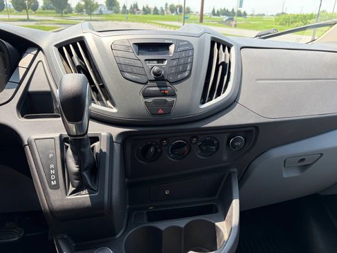 Used 2019 Ford Transit 150 148 Low Roof RWD image 26
