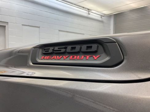 New 2026 RAM 3500 Tradesman AWD/4WD image 9