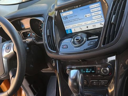 Used 2016 Ford Escape Titanium w/ Equipment Group 301A FWD image 36