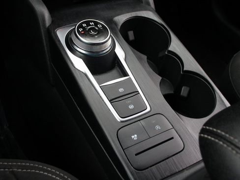 Used 2024 Ford Escape Active image 31