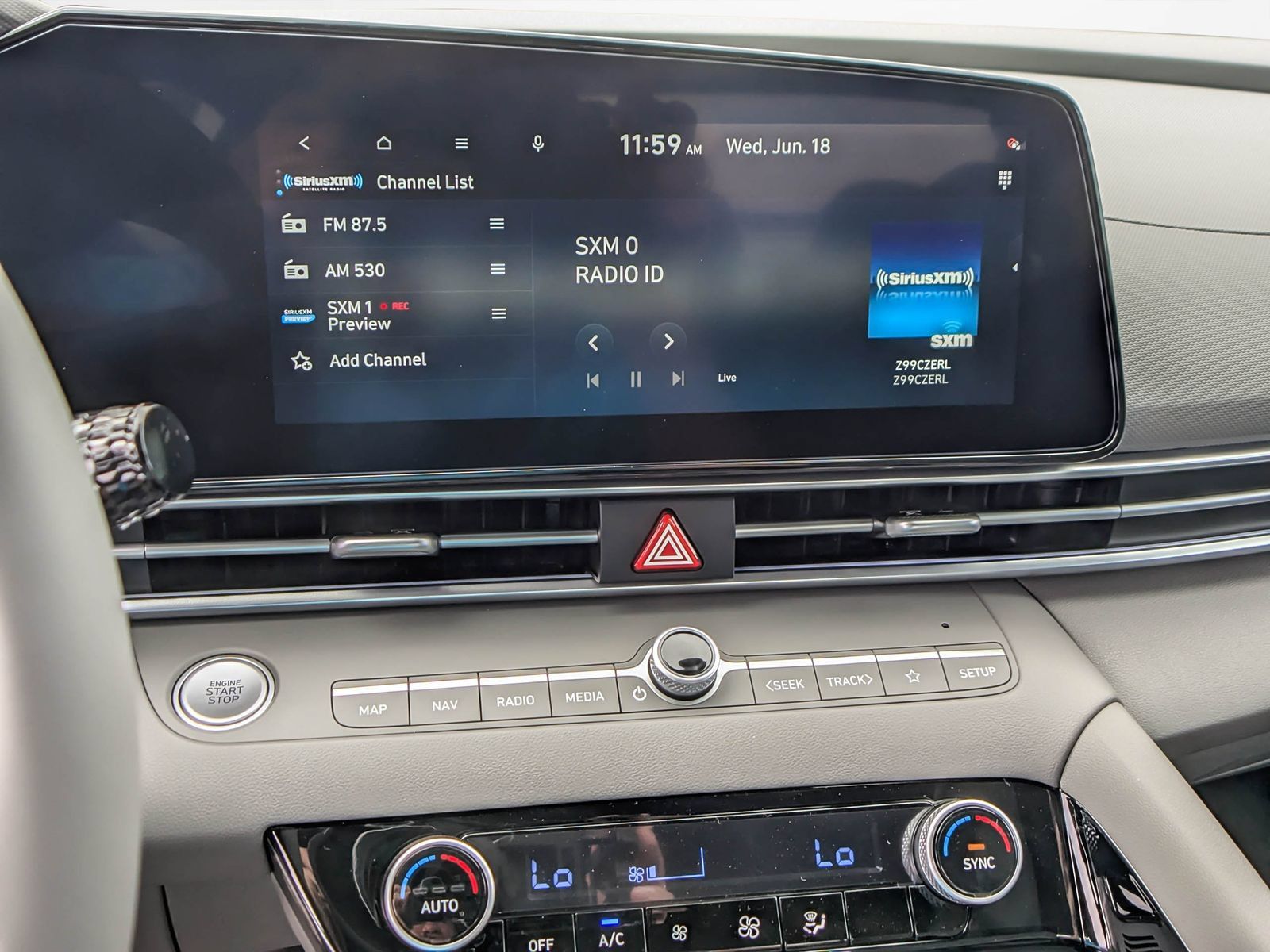 New 2025 Hyundai Elantra SEL FWD image 20