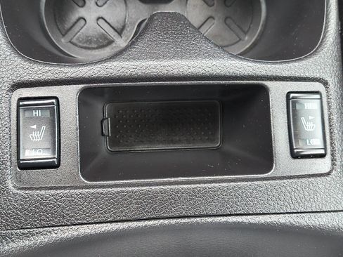 Used 2016 Nissan Rogue SL w/ SL Premium Package image 20