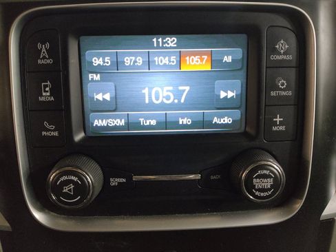Used 2018 RAM 1500 Classic SLT RWD image 25