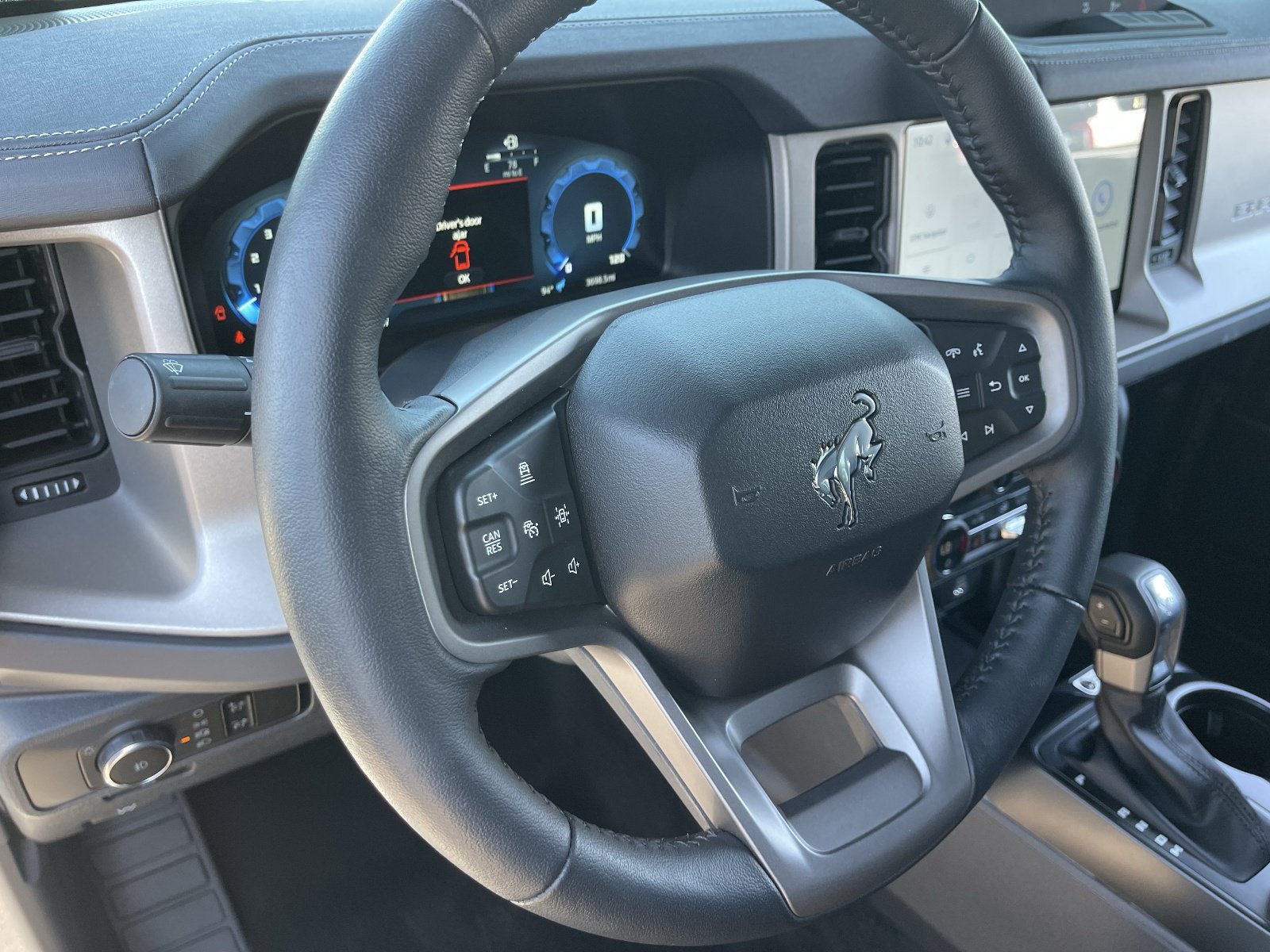 Used 2026 Ford Bronco Outer Banks AWD/4WD image 23