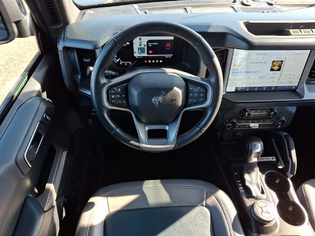 Used 2023 Ford Bronco Outer Banks AWD/4WD image 12