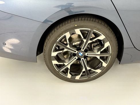 New 2026 BMW 330i Sedan w/ Premium Package RWD image 32