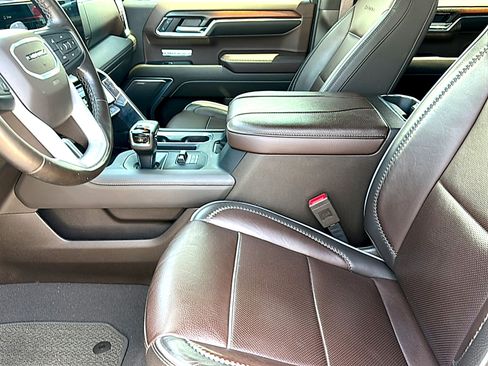 Used 2024 GMC Sierra 1500 Denali w/ Denali Reserve Package RWD image 13