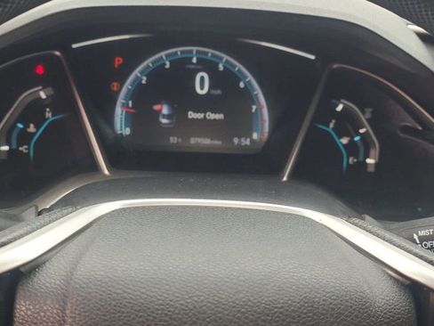 Used 2018 Honda Civic EX image 2