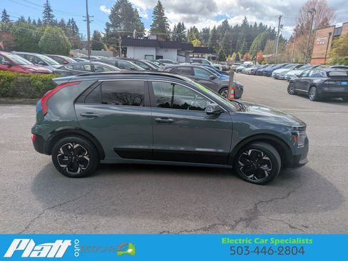 Used 2023 Kia Niro Wind image 16