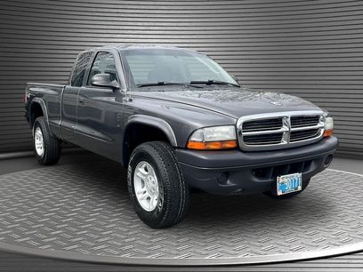 Used 2004 Dodge Dakota 4x4 Club Cab w/ Tire & Handling Group