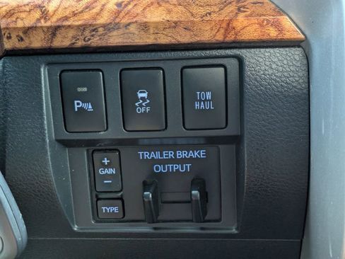 Used 2016 Toyota Tundra 1794 Edition image 25