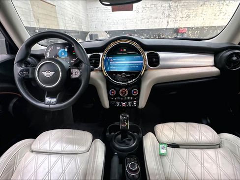 Used 2023 MINI Cooper S w/ Signature Upholstery Package FWD image 17